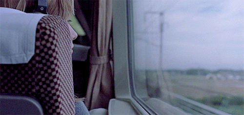 emilyblunts:  Lost in Translation (2003)“I just don’t know what I’m supposed to be.”