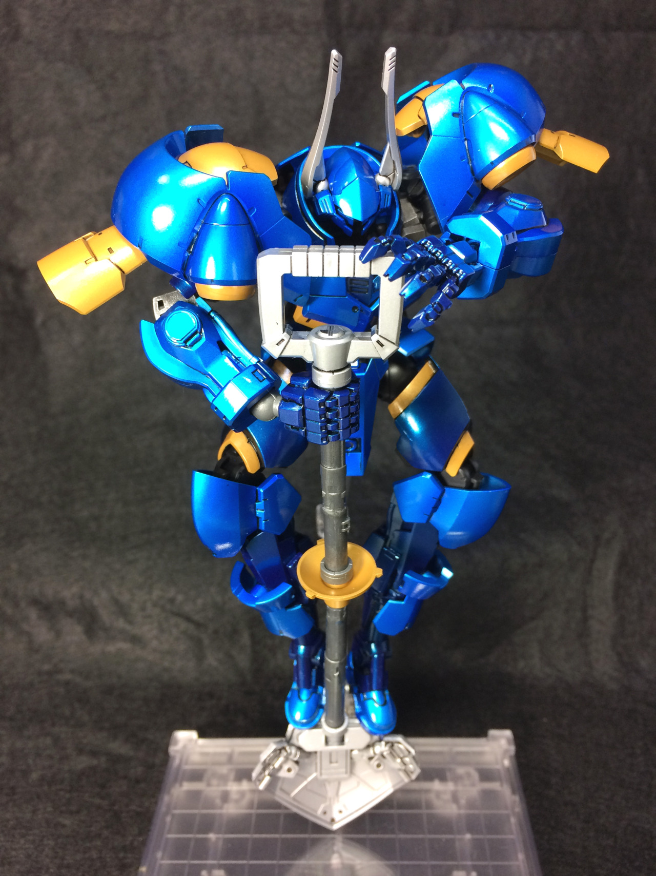 apasionadoplus:   HG 機動戦士ガンダム 鉄血のオルフェンズ ヘルムヴィーゲ・リンカー