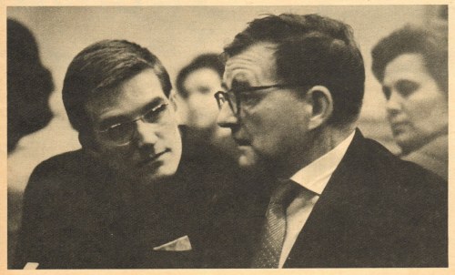 de-es-ce-ha:Maxim Shostakovich