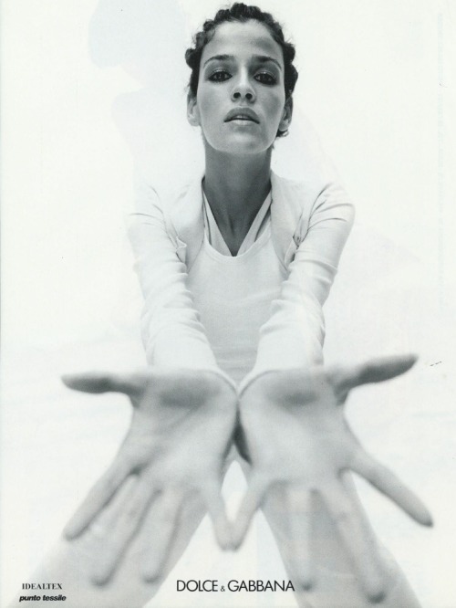 a-state-of-bliss:Shiraz Tal for Dolce &amp; Gabbana Spr/Sum 1994