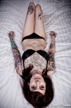 sexgirlsandtattoos:  #sexy  #girl  #tattoo