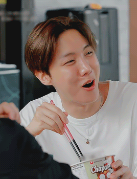 Hoseok In The Soop Ep.4 (cr. C_a_leaf, Seokjinyoongis)