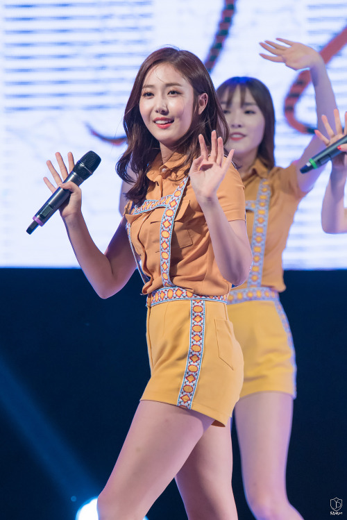 gfriendunited:DO NOT edit | 유주방어