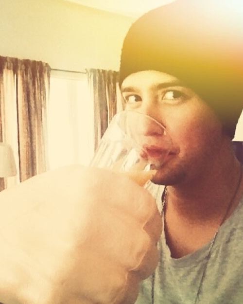 andy-garfield:  Early morning OJ! 