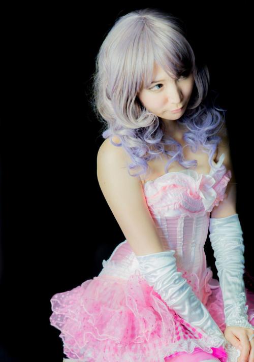 Cosplay Girl Le Chat 1-2