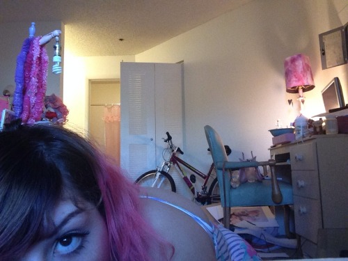 slayboybunny:  I was trying to take a photoshoot by the window but the maintenance guy @ my apartment kept walking past lmao excuse my dirty room im an animal but still cute