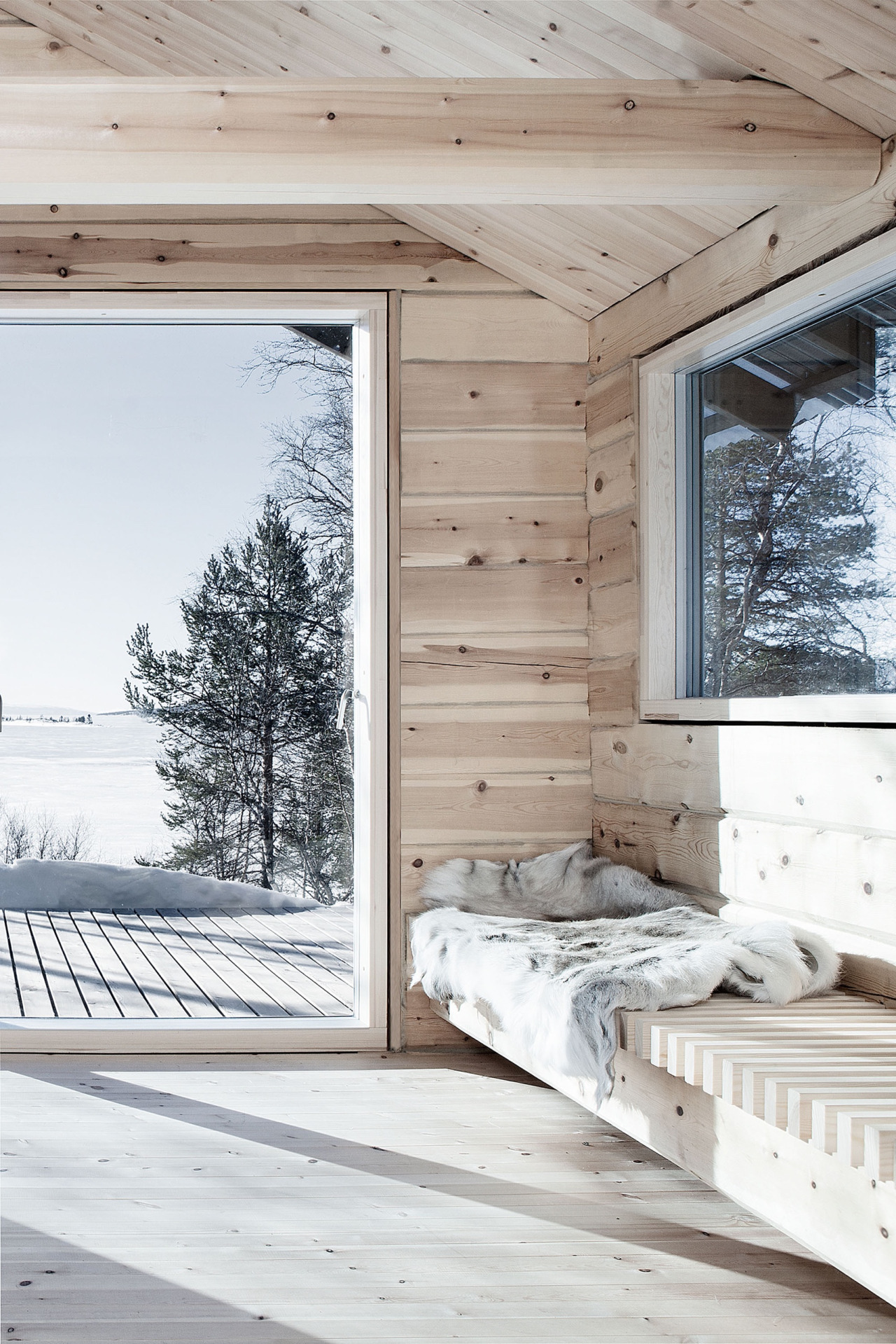 peskynymph:  Good wood - stunning cabin in the wilds of Norway by Aslak Haanshuus