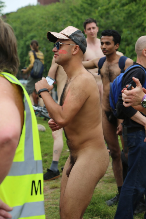 teamwnbr:  World Naked Bike Ride Bristol UK 2016 To see more pics of this great event go to… http://publiclynude.tumblr.com/ The WNBR is a world-wide campaign that has a number of key issues it promotes at events all over the world.  Its objectives