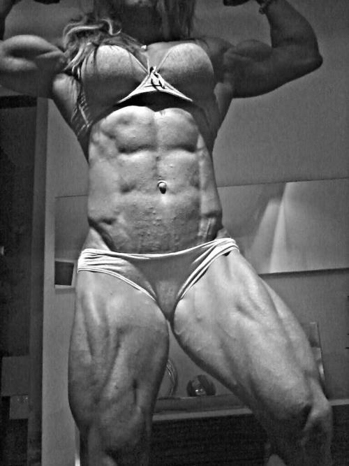 fightingboots:  Estefania Saura Moya 
