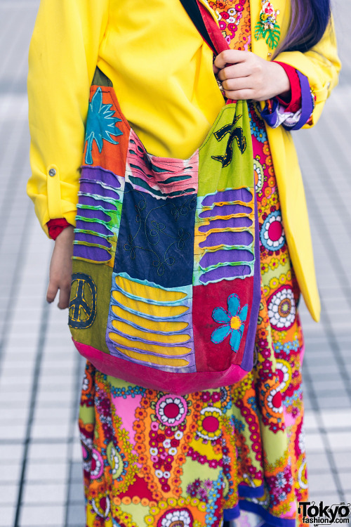 tokyo-fashion:Japanese fashion students Bien and Suzune on the street in Tokyo with colorful hair an