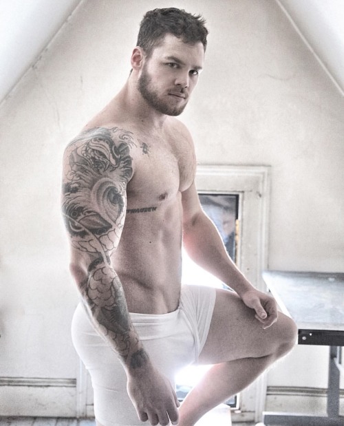 sprinkledpeen:  Alleged Matthew Camp dick pics