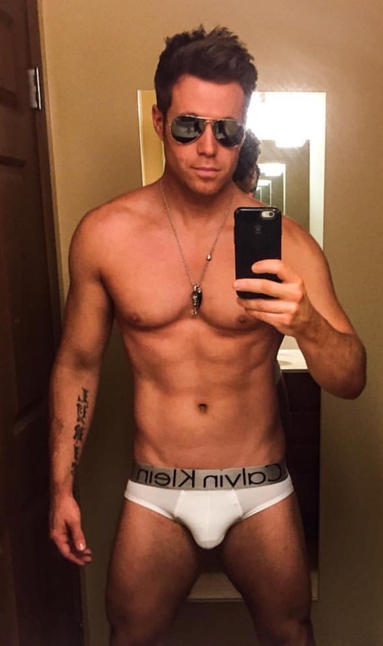 celebritybodybuge:  Ashley Parker Angel from O-Town and Wicked  Instagram Part 3