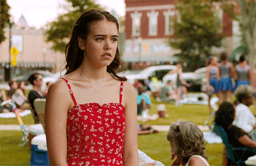 Josie Saltzman In 2x01Ill Never Give Up Hope