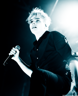 thychemicalromance:  100 pictures of Gerard Way - 038 