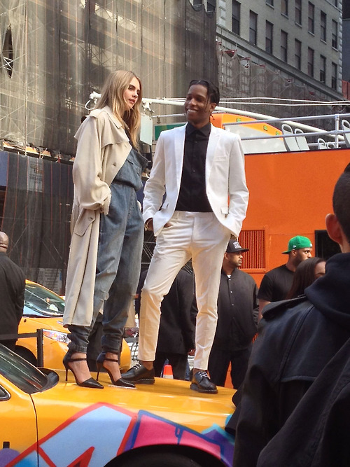 beintheloop:  @Bntheloop Scoop: Cara Delevingne x Jourdan Dunn &amp; A$AP Rocky H