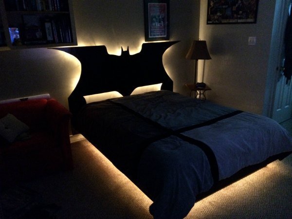 theclearlydope:  That’s a super cool bed to masturbate alone in.  [via]