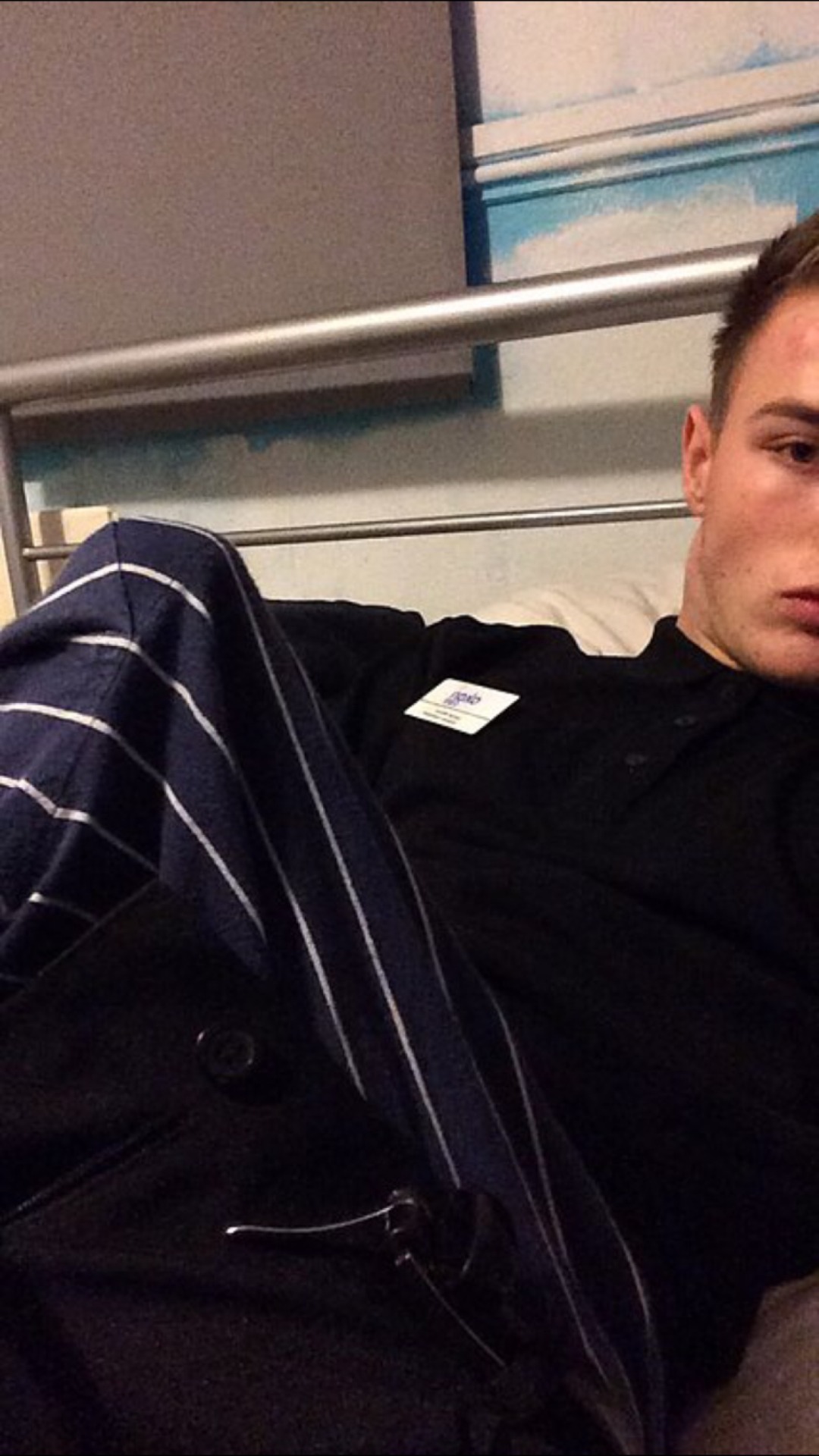 rybouk31:  straight-n-tricked:  Jamie fit lad 18 from Birmingham 