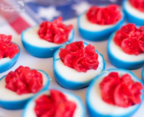 eat-like-a-hobbit: FOURTH OF JULY DEVILED EGGS @memecaptainsteverogers