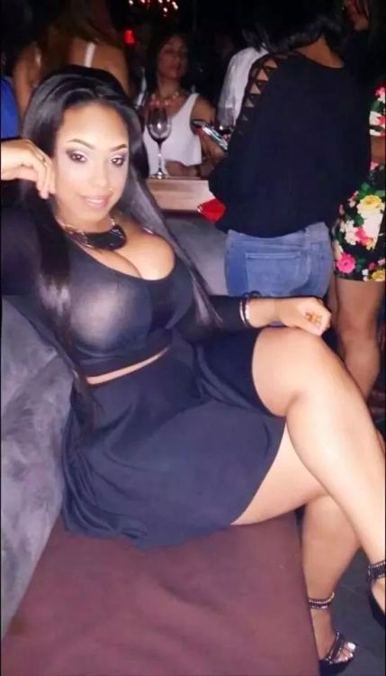 hcfmodels:  She is so sexy! 