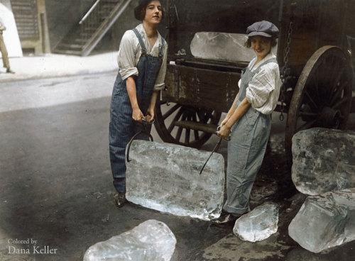 angelclark:Historic Black and White Pictures Restored in Color1. Women Delivering Ice, 19182. Times 