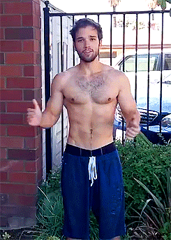 poisonarchives:  Nathan Kress (Freddie from