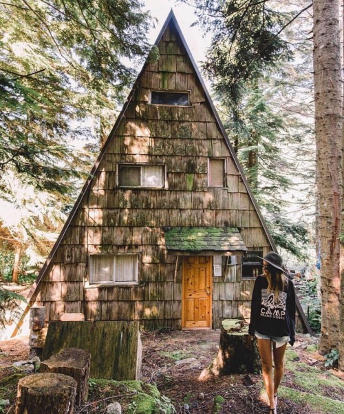 campbrandgoods: Life hack: if you feel like long weekends are never long enough, try starting them o