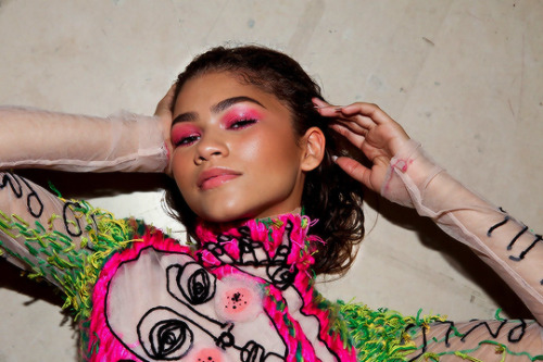 neverfarbehind:ZENDAYA COLEMANby Mireya Acierto | W Magazine