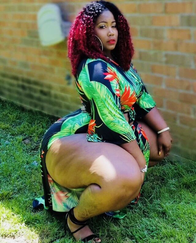 I LIKE BIG BUTTS!