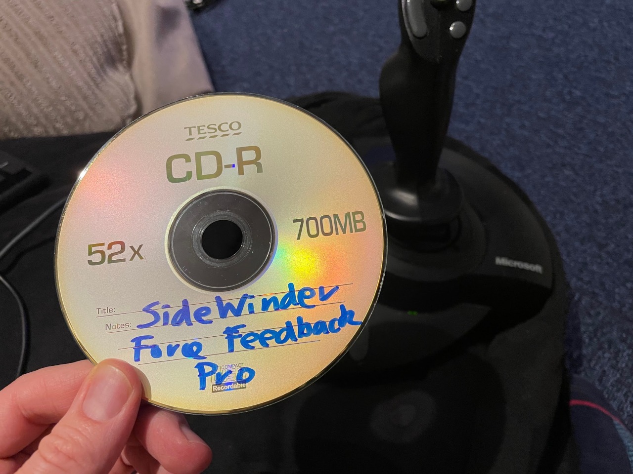 Relive Your Childhood Games With This Free CD-ROM Archive