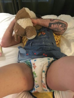 searchingforaprincess:  I love these shortalls so much, i didn’t wanna take them off 