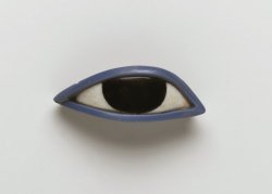 free-parking:Right Eye from an Anthropoid Coffin, obsidian, crystalline limestone, blue glass, c. 1539-30 BCE, New Kingdom or later, Egypt (x) 