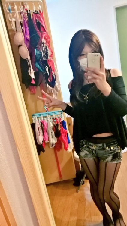 xmikucd:  Today I went out with such a dress♡♡