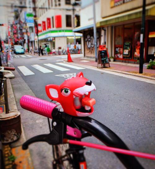 kinkicycle:  Osaka Street Views. #cycle #bike #bicycle #cycling #cyclelife #mamachari #street #stree