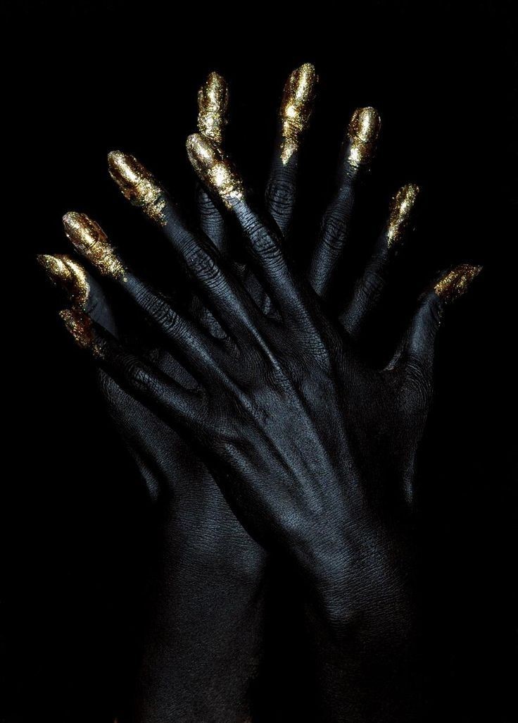 glossbabyyoongi:  Black witch aesthetic moodboard :