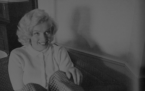 normajeaned:Marilyn Monroe photographed by John Vachon, 1953.