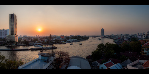 lkazphoto: Sunset over the Chao Phraya, Bangkok