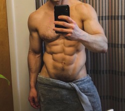 gonewildergays:I find inguinals incredibly sexy. Anyone else?