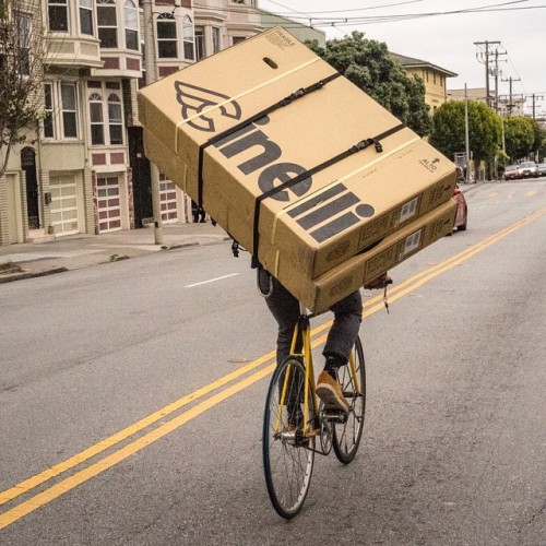 dfitzger: #mashsf: #messlife @notchas @cinelli_official Was fun to throw @the_yeshington_post on the