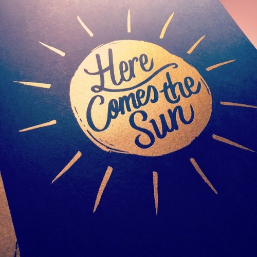 Purest gold! The last screen print @inkspotpress-blog is actually a set of 4 smaller prints to work together and usher in the spring ☀️ #handrawntypography #typography #screenprinting #gold #sun