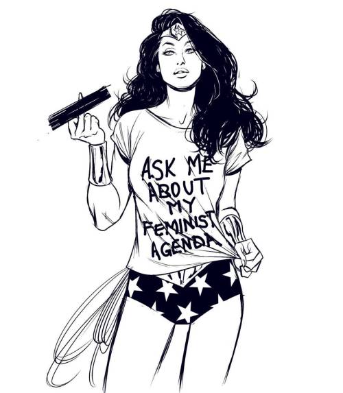 lukaswerneck:#standWithChelseaCain  #WonderWoman