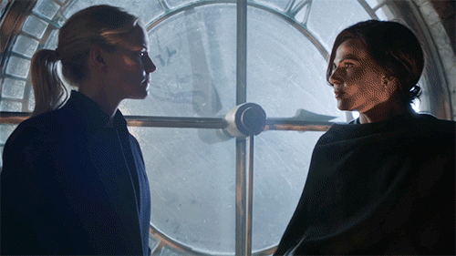 onceabc:    When someone tells you they don’t watch #OnceUponATime…    That purple