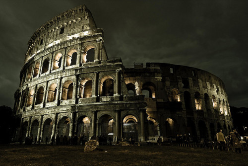 colosseo by tandito on Flickr.