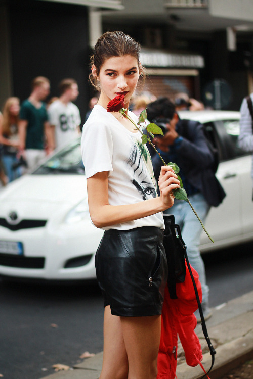 Romantic episodes with Valery Kaufman outside Dolce & Gabbana / MFW ss15 street style / shot by 