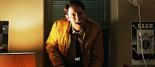arwamachine:Just so we’re clear, when people say protect the cinnamon roll, Dirk Gently is the cinnamon roll