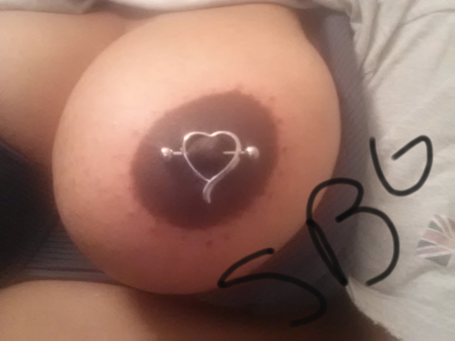 subbieblackgrl:  Too lazy to do my usual porn pictures