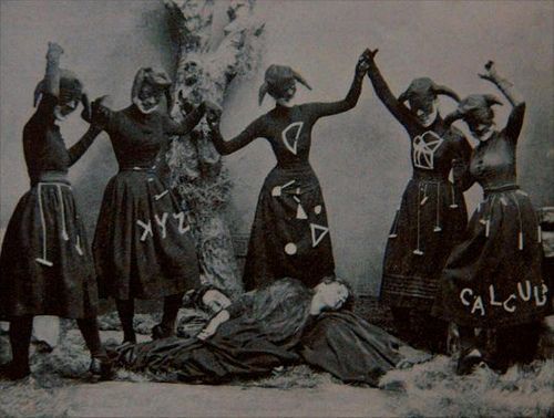 cursed-vision:  ☽☽