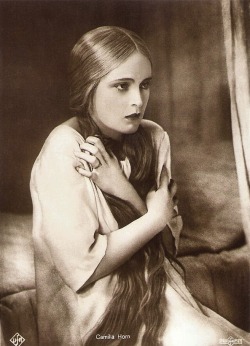 netlex:  Camilla Horn in Faust (1926) 