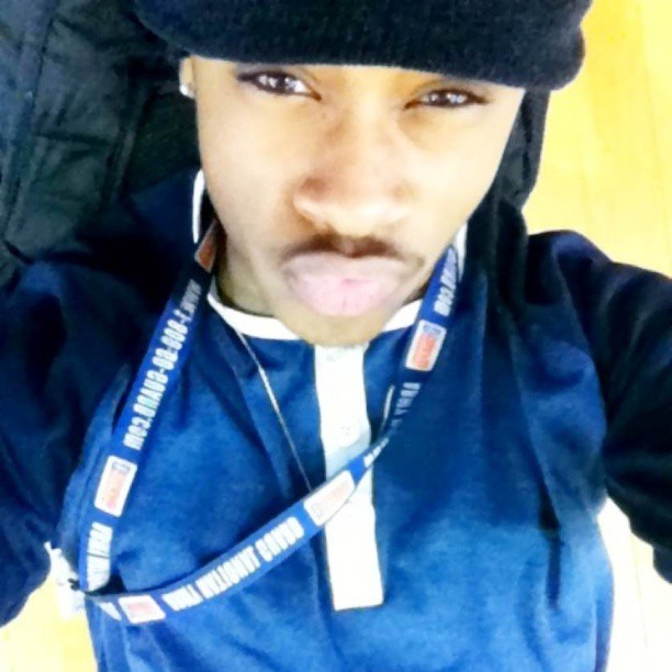 phrederick:  Everybody go follow my lil nigga —-&gt; @daveyonminaj_ &lt;—-