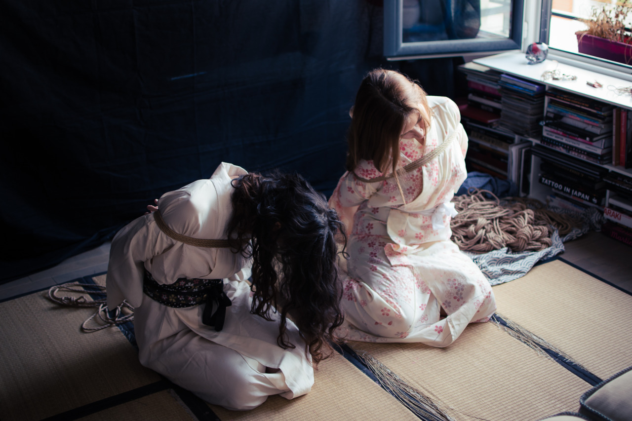 strictly-dirtyvonp:  An afternoon with Nawa Kitsune and Fanny Mynd… Part 1 