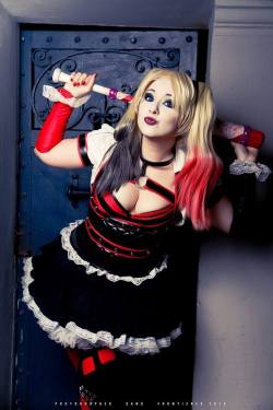 Cosplayandgeekstuff:   Gwendy Guppy Cosplay  (Argentina) As Harley Quinn. Photos